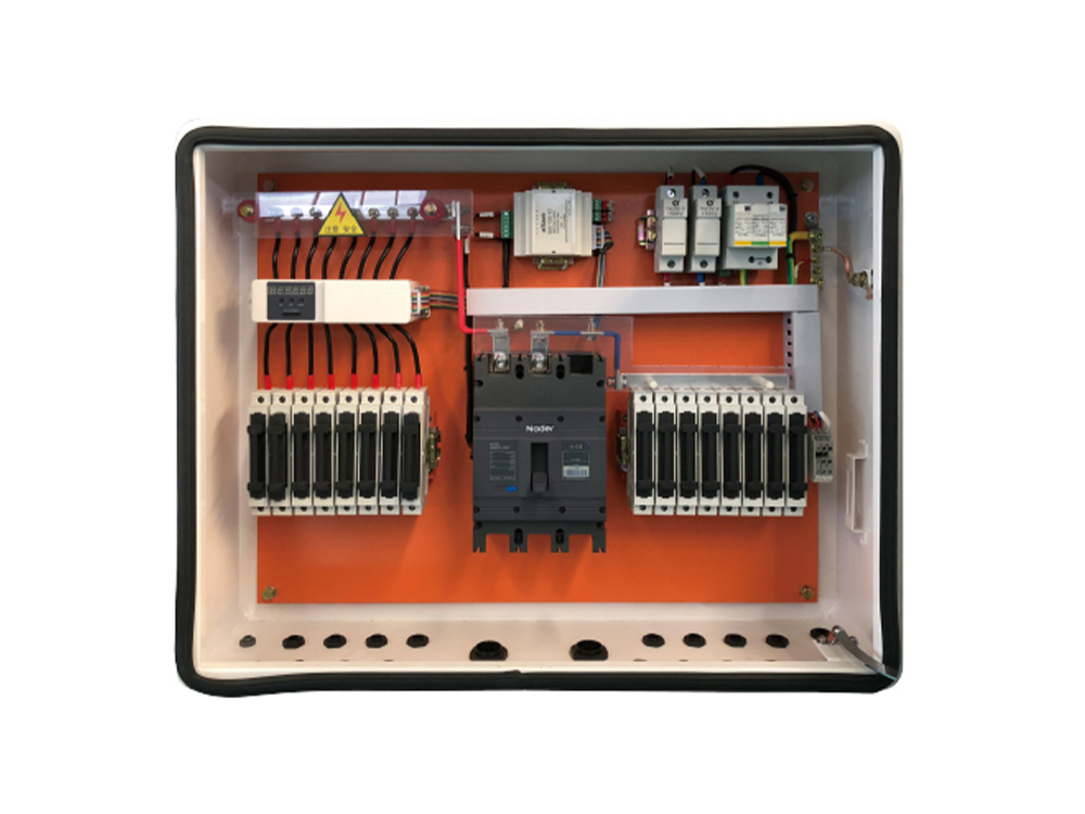Intelligent PV DC Combiner Box - High Efficiency Solar Power System - Imagen 2