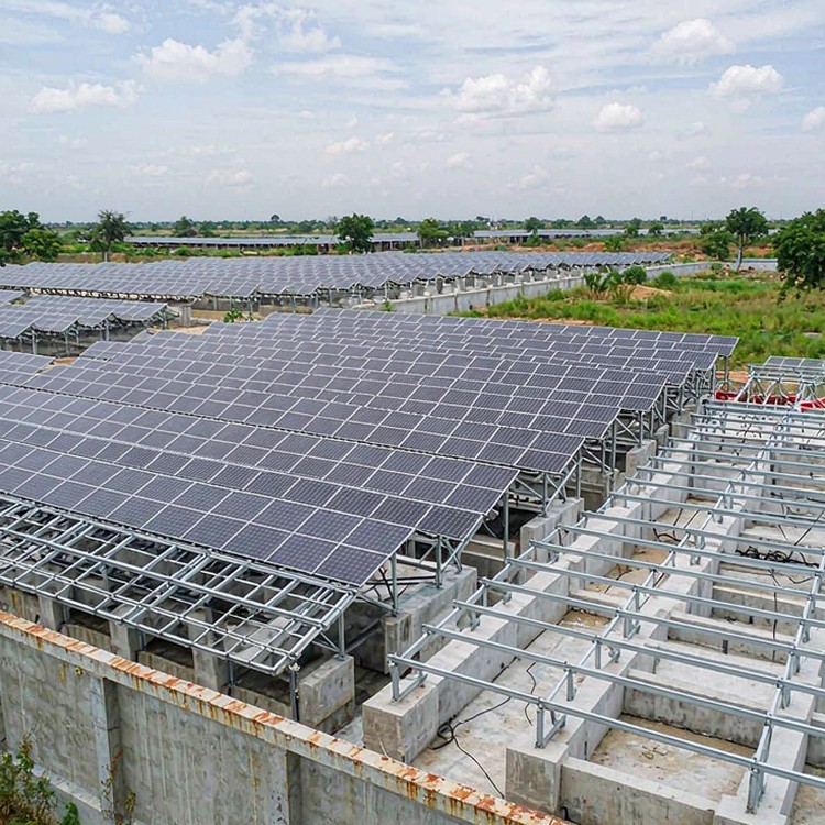 Utility-Scale Solar Farms - structure and foundation detail