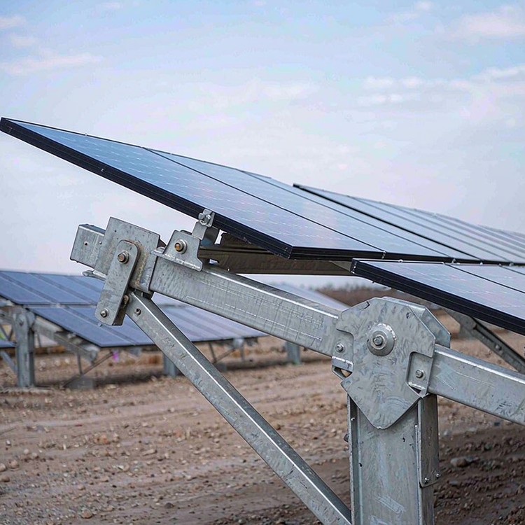 Single-Axis Tracker Economics for Utility Projects - installation detail