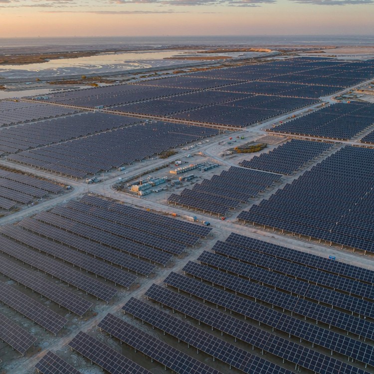 Tidal flat photovoltaic support solar PV plant - aerial site view